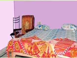 Oyo 80802 Rudra Hotel